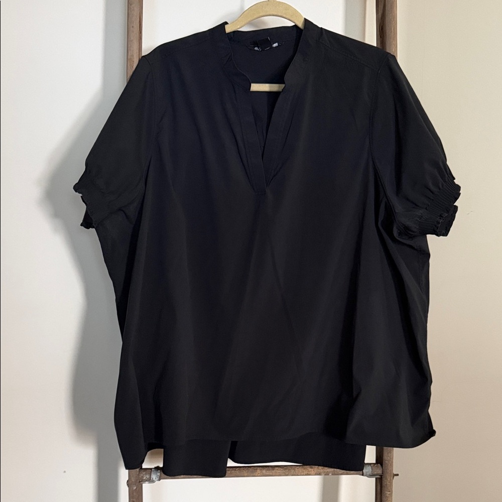 Athleta Black V-Neck Blouse